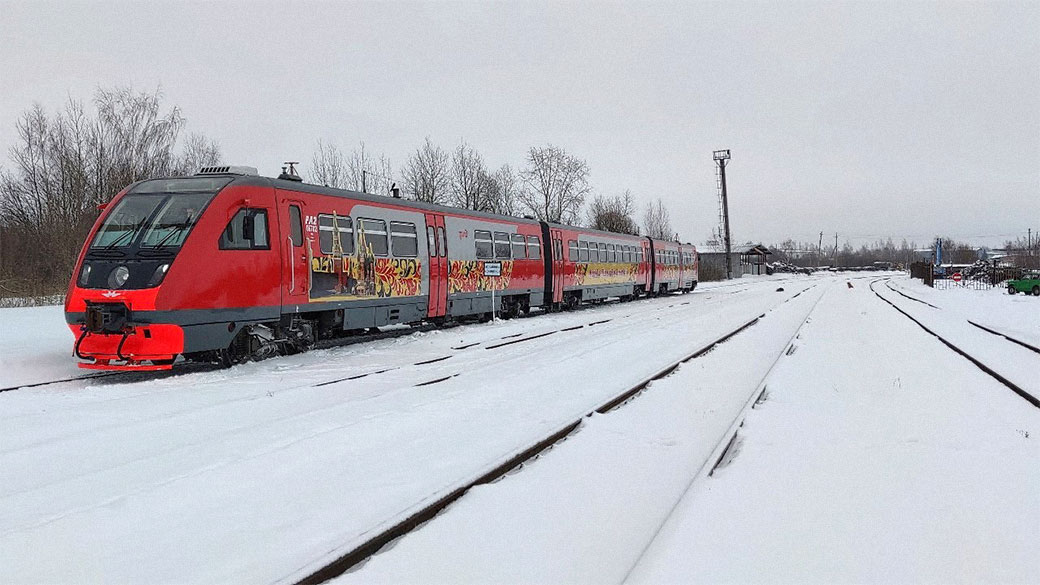 в электричке до простоквашино