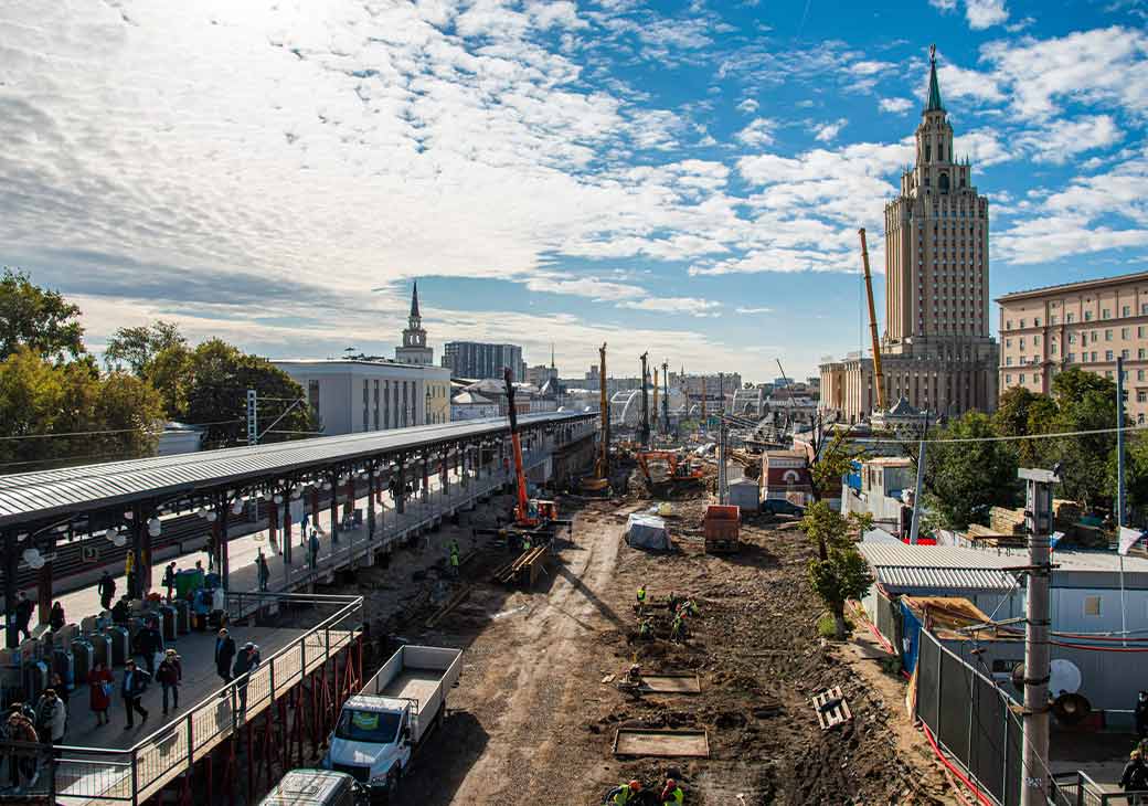 москва площадь четырех вокзалов