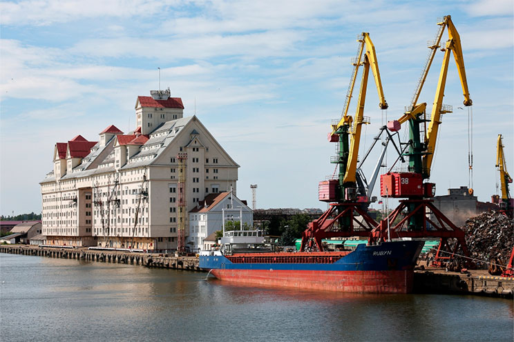 Морской порт Калининград